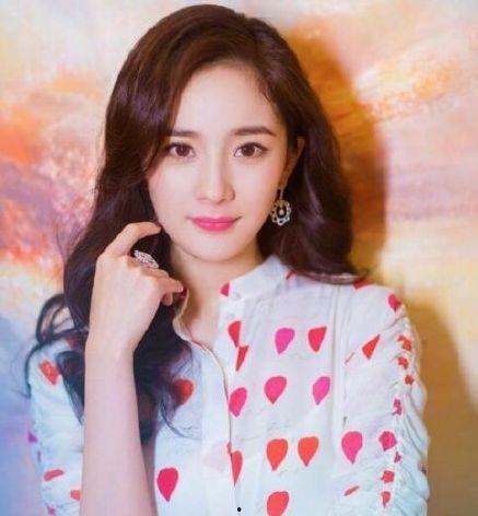 杨幂被爆料的新闻,娱乐圈再掀波澜  第2张